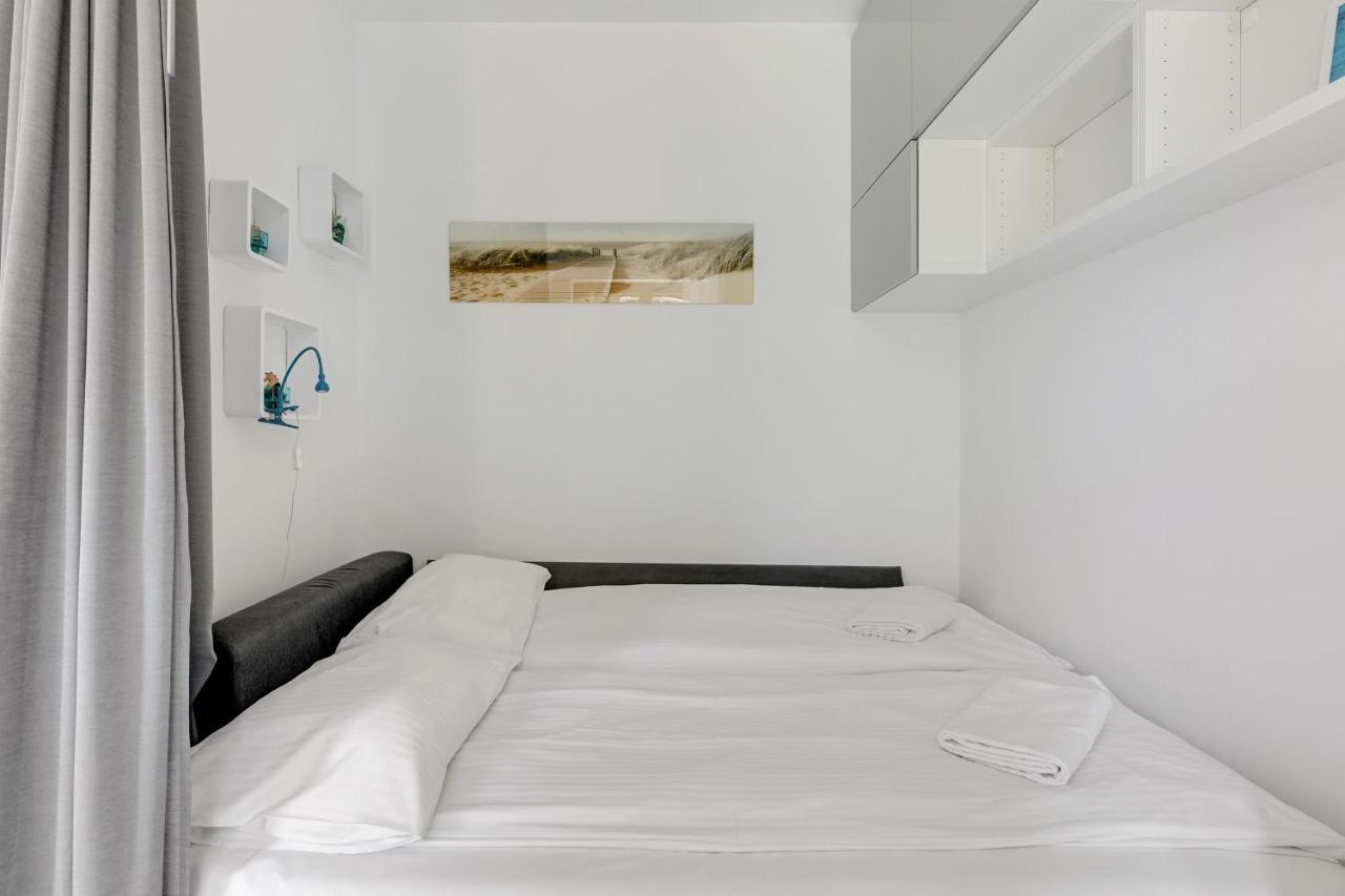 Apartamenty Jelitkowski Dwor กดัญสก์ ภายนอก รูปภาพ